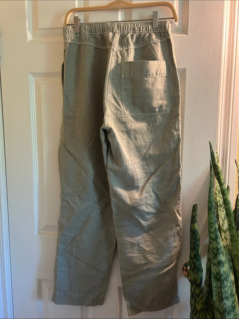 Zara Women Light Olive Drawstring Linen-Blend Pants